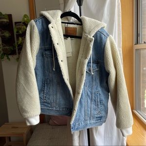 Levi’s Boyfriend Trucker Jean Jacket with Sherpa